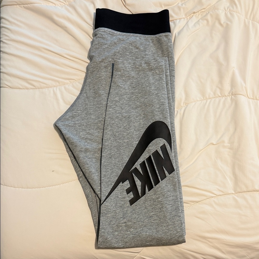 Nike Gray&Black Leggings